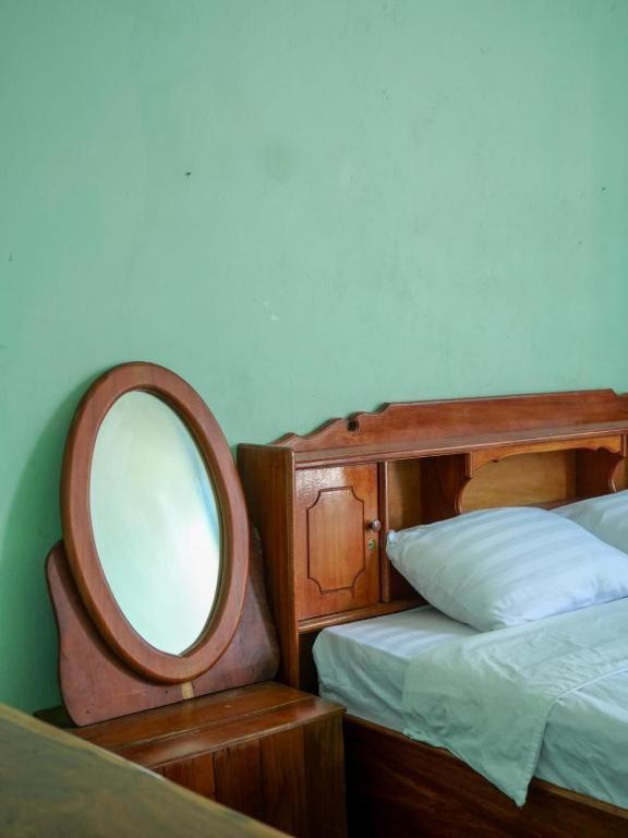 Kfg Guesthouse Thakhek Rum bild